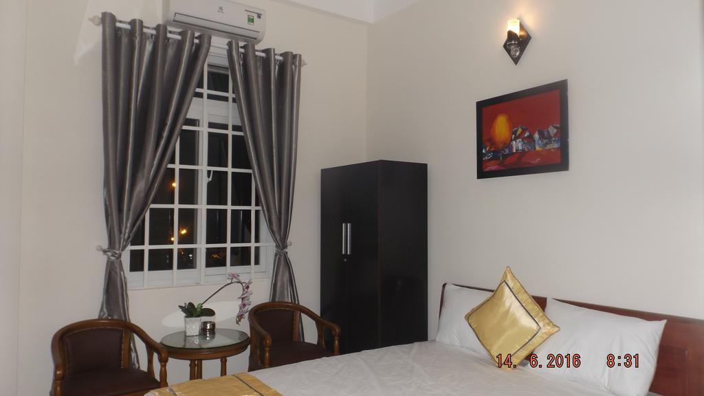 Rosa Bayside Guesthouse Дананг Екстериор снимка